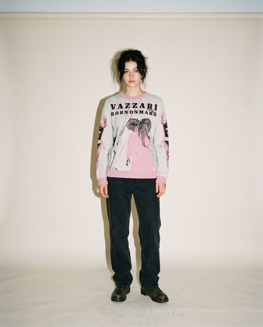 Vazzari Born On Mars Knit – Elephant worn by model (woman)