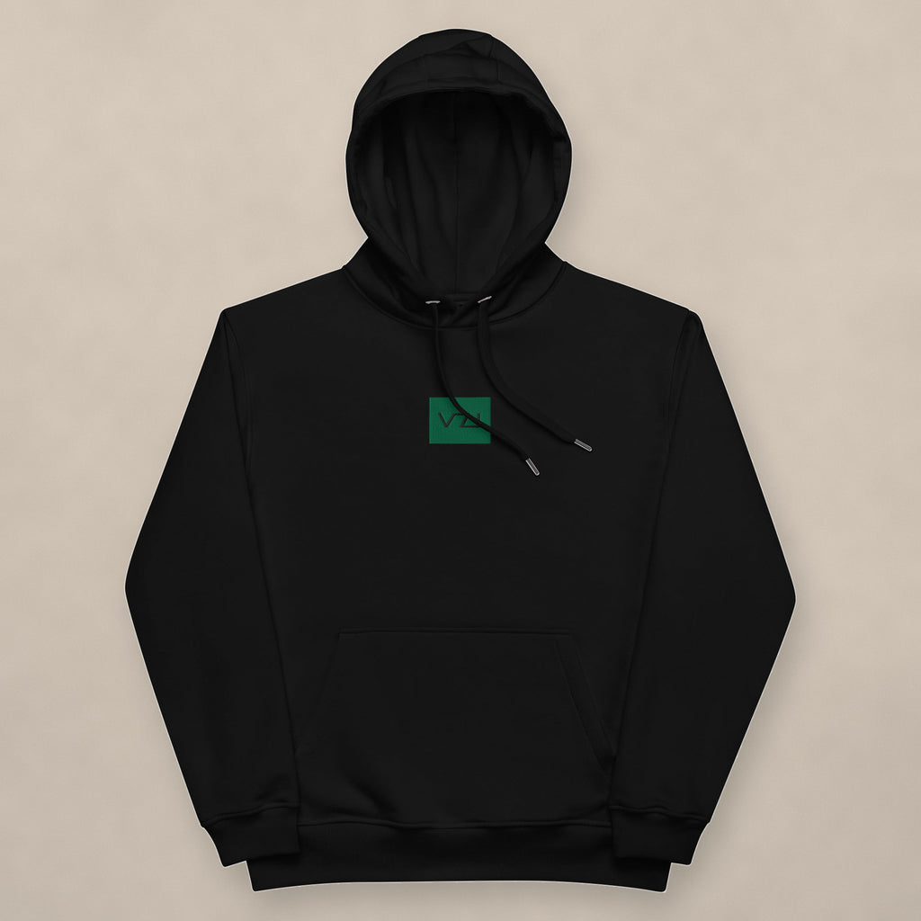 Vazzari Eco Hoodie – Green on beige studio wall