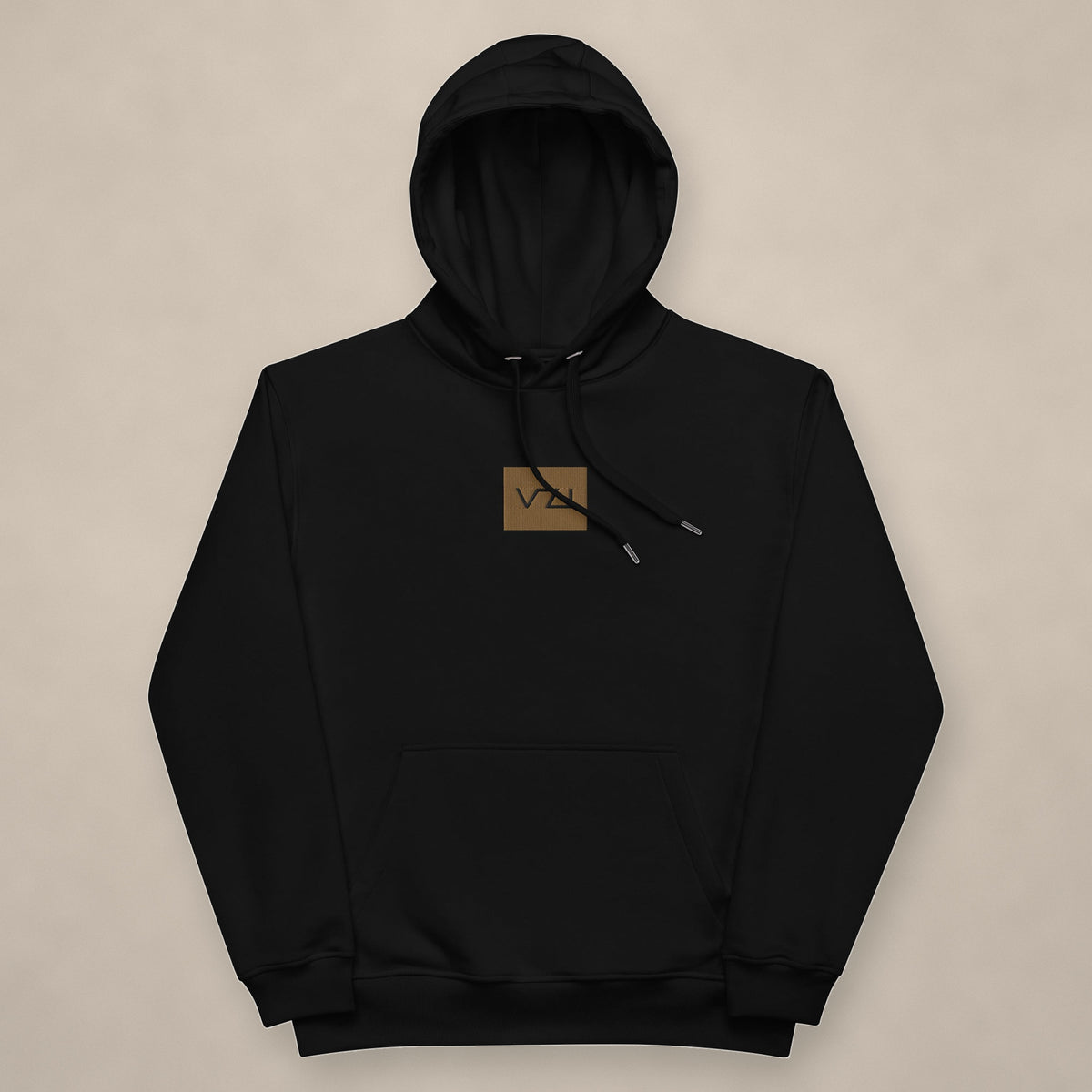 Vazzari Eco Hoodie – Old Gold Thread on beige studio wall