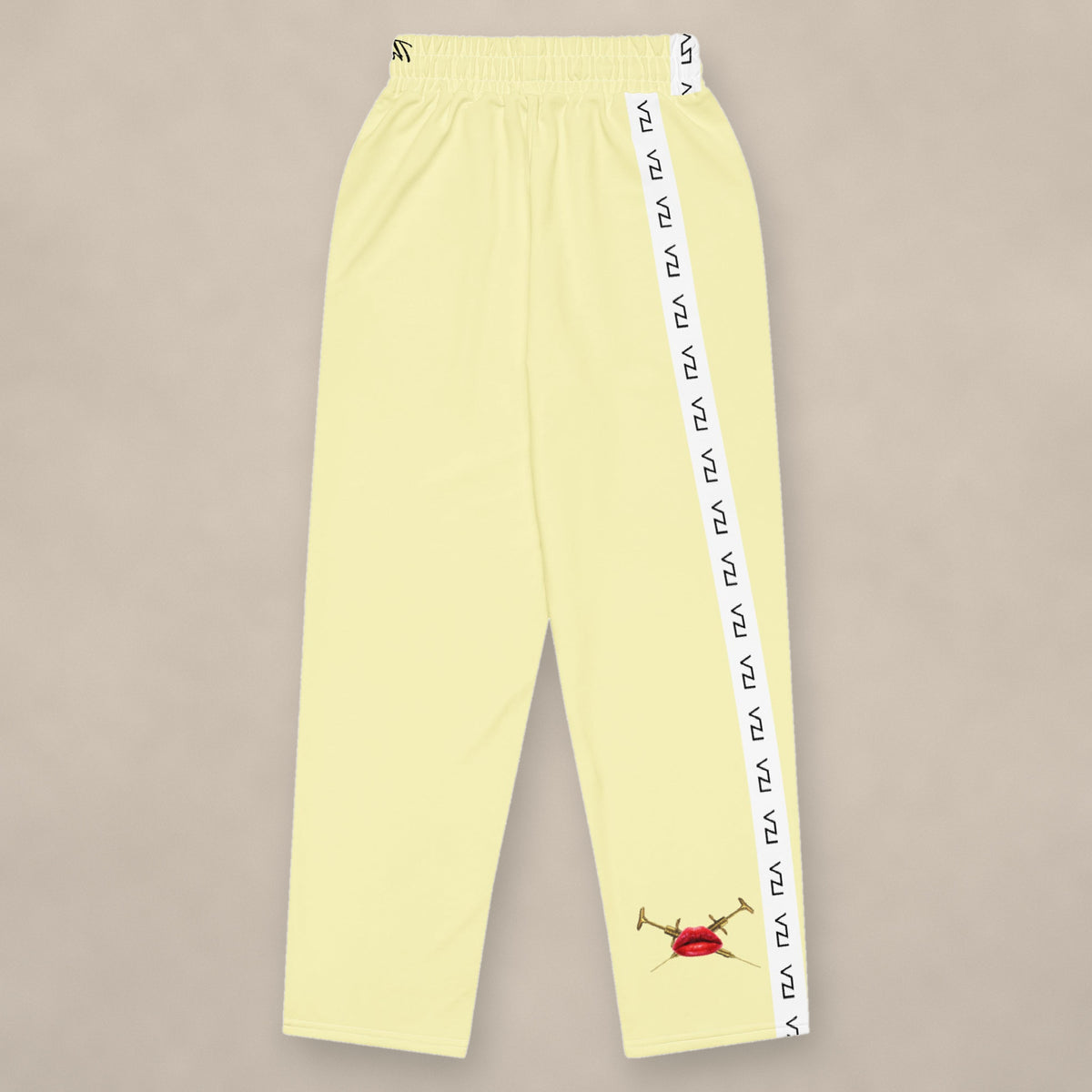 Vazzari Teddy Wide-Leg Pants – Cumulus on beige studio wall
